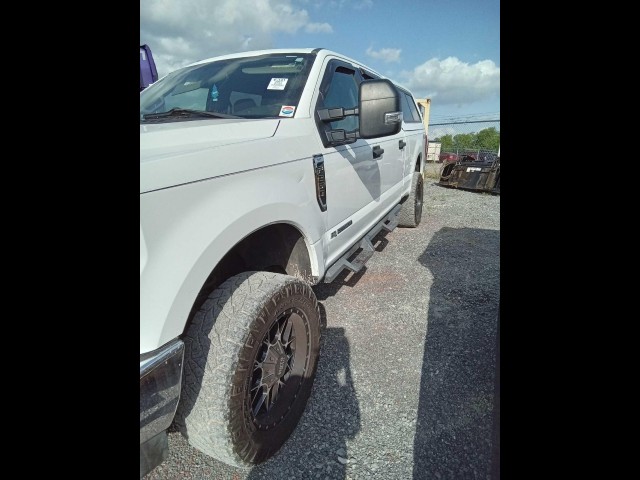 BUY FORD SUPER DUTY F-250 SRW 2017 XLT 4WD CREW CAB, E-AUCTION AUTOS