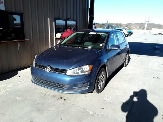 BUY VOLKSWAGEN GOLF 2016 4DR HB AUTO TSI W/SUNROOF, E-AUCTION AUTOS