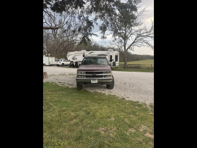 BUY CHEVROLET C/K 1500 SILVERADO CHEYENNE 1995 EXT CAB 141.5 WB 4WD, E-AUCTION AUTOS