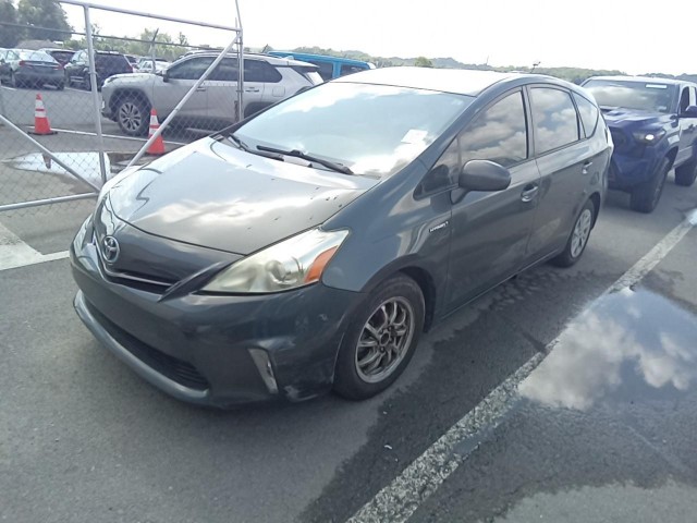 BUY TOYOTA PRIUS V 2013, E-AUCTION AUTOS